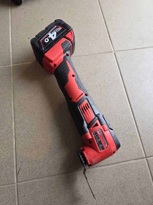 Multicutter Multifuncțională milwaukee M18 BMT