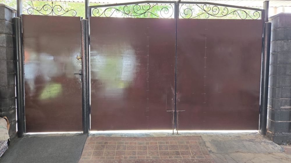 ворота  в отличном состоянии