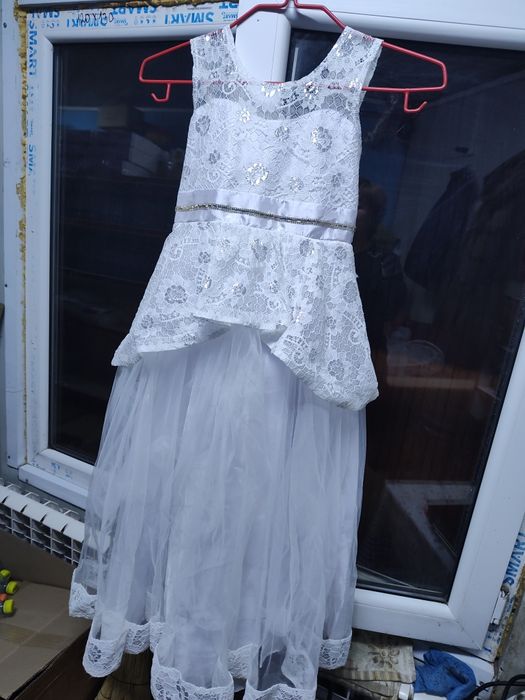 Костюм снегурочки на 6-8 лет