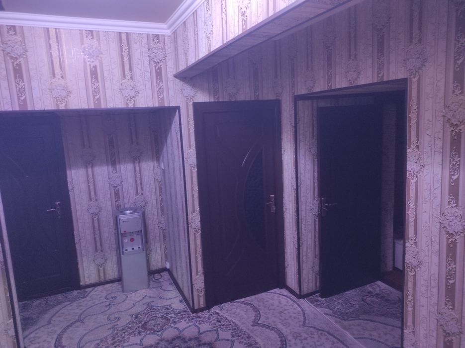 Продаю свою квартиру без посредников 4/6/9 приделана 6 комнатный