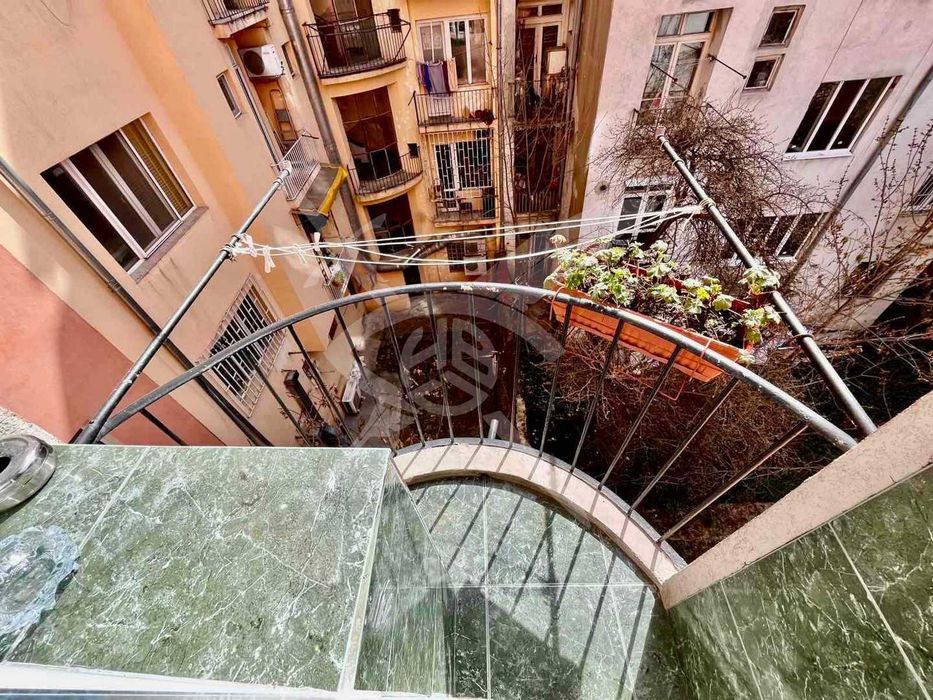 Дава се под наем Двустаен апартамент в София, Център - 50 кв.м за 648.21 € - Снимка #9