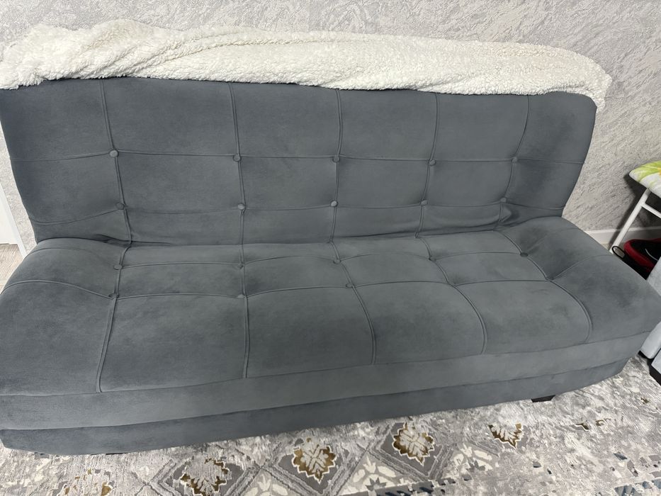 Продам диваны новые