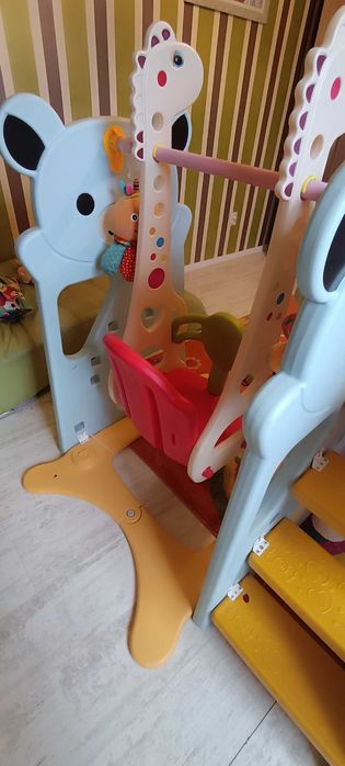 Детска пързалка с люлка Happy Bear