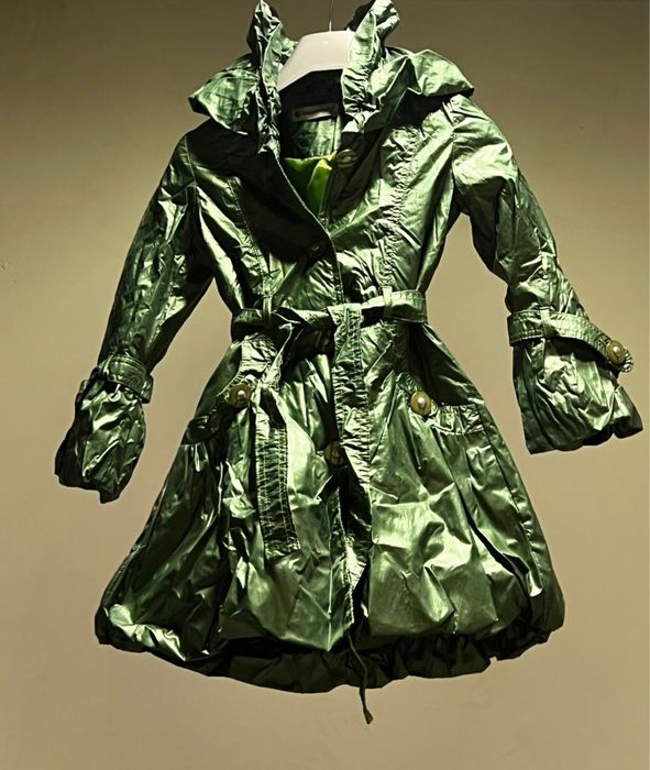 Пальто и плащи Новые  122