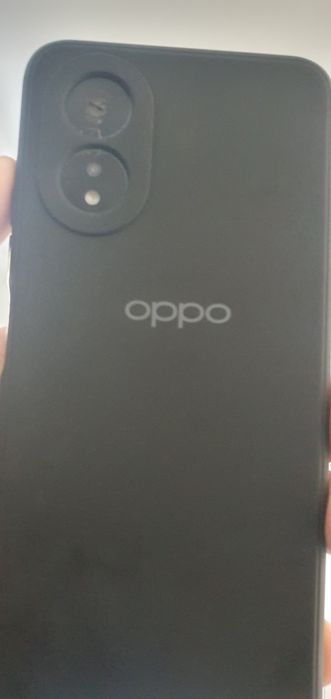 OPPO 18 продаю смартфон