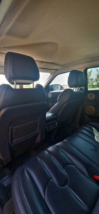 Land rover evoque 2.2