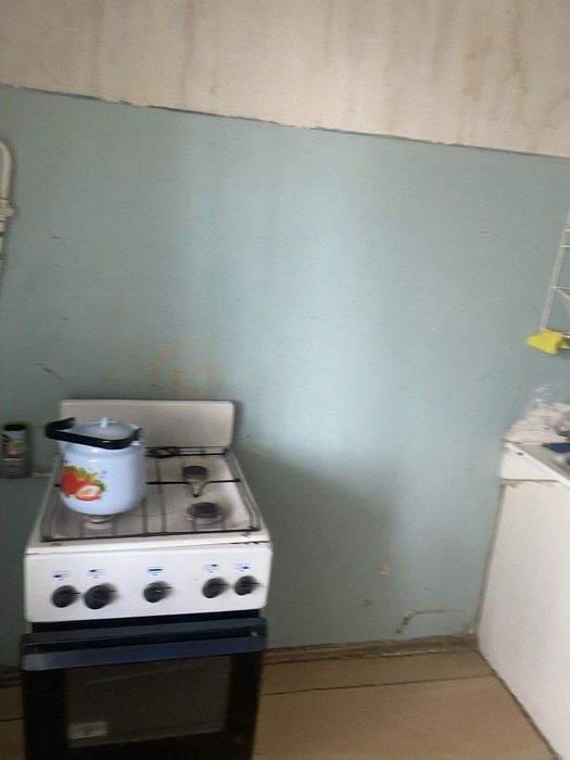 Срочно сотилади Сергели 8а 2/8/9 без ремонт мактаб богча якин  2×6 бал