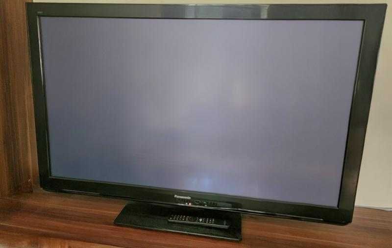 Телевизор Panasonic Viera TX-P50C3E - 50 инча