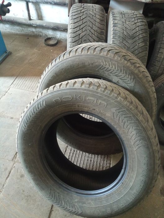 Продам шины зимние