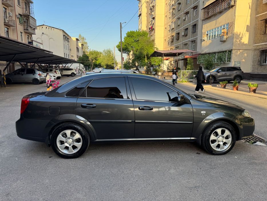 Chevrolet Lacetti / Gentra 2017