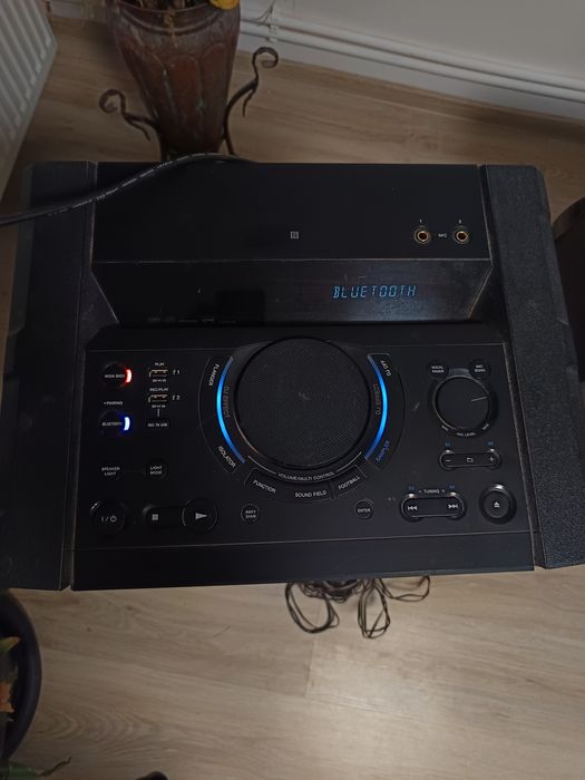 Vând Sistem Sony shake x30d