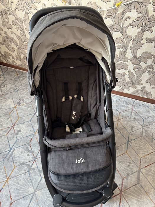 Продам детскую коляску