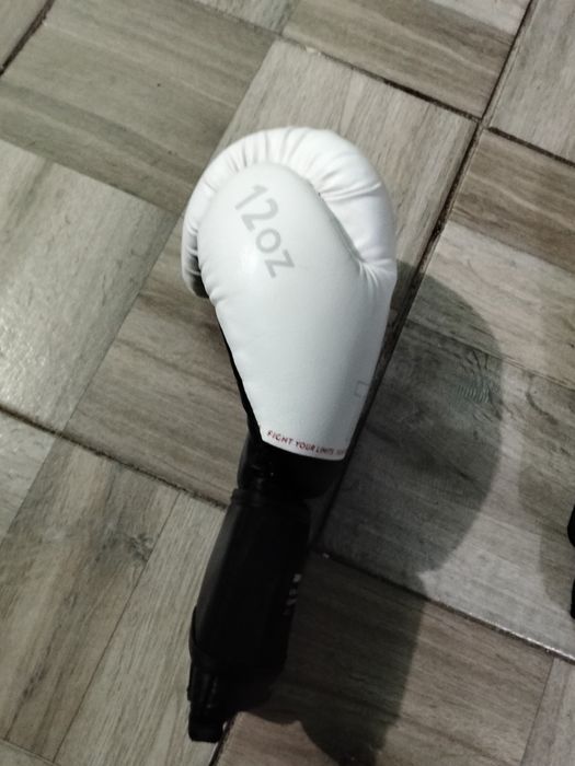 Mănuși profesionale box/kickbox