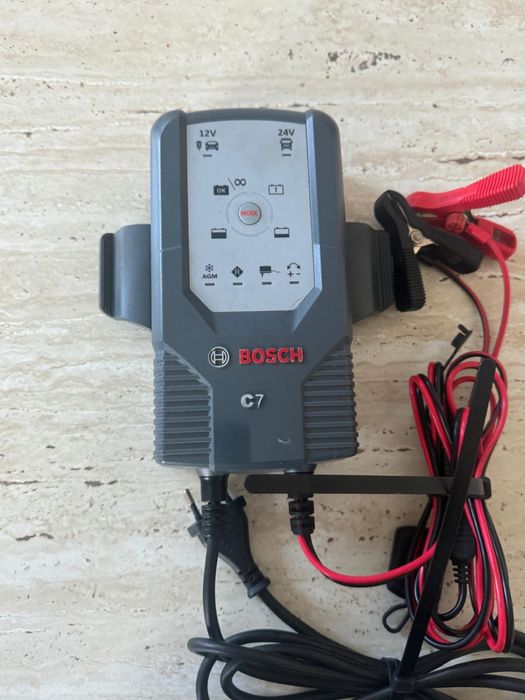 Redresor auto Bosch C7