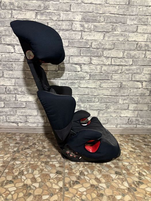 Детской кресло Maxi cosi