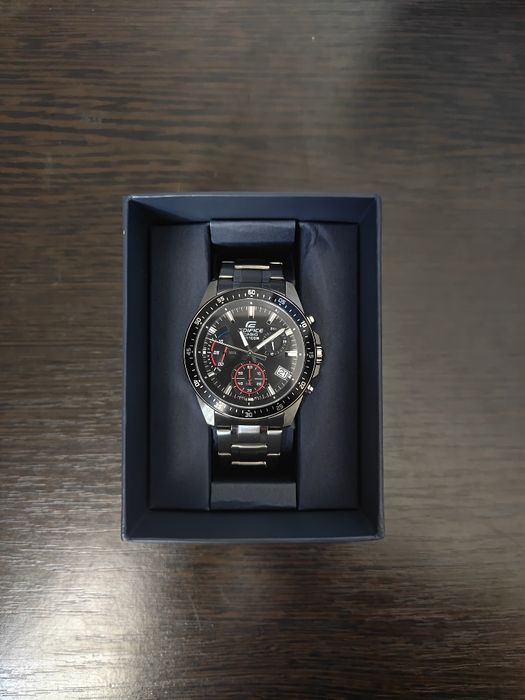 Новые часы Casio Edifice