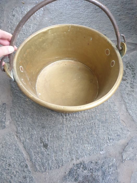 Vand ceaun vas oala alama