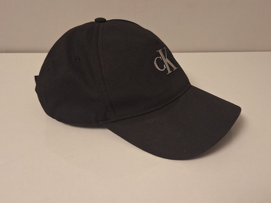 Бейсболка Calvin Klein
