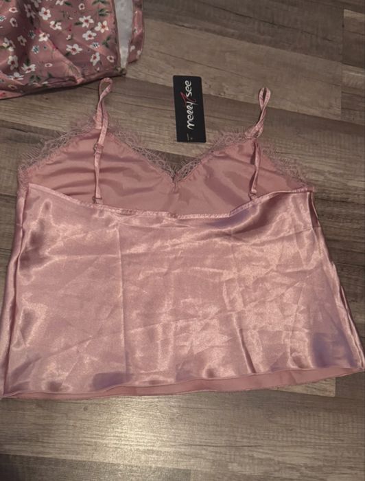 Pijama sexy, satinata, cu pantaloni scurti, M