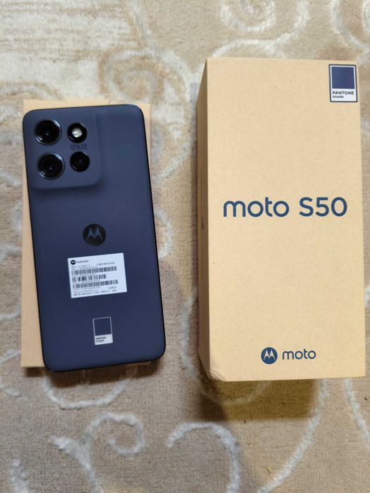 Моторола Мото S50