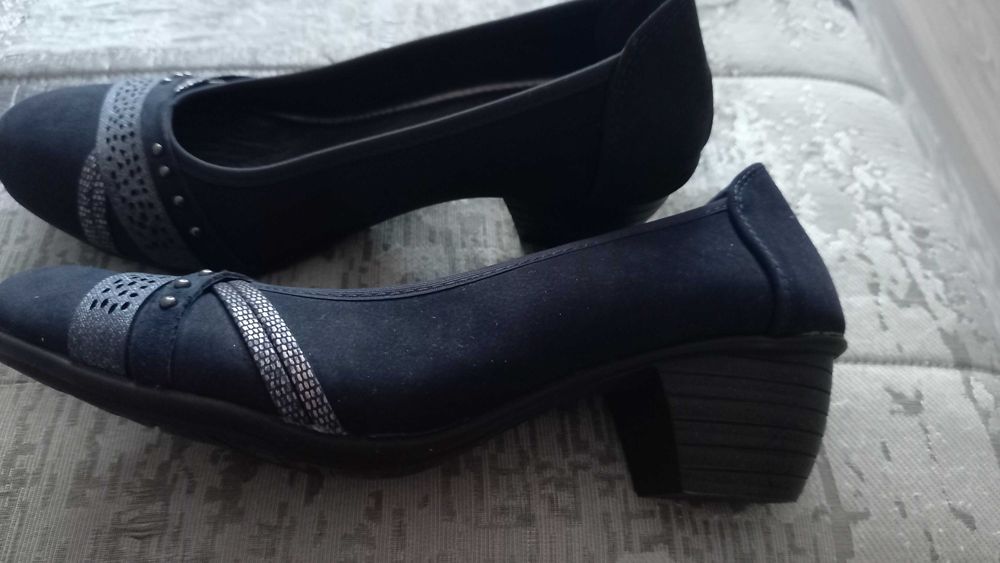 Дамски обувки, нови, ном.38