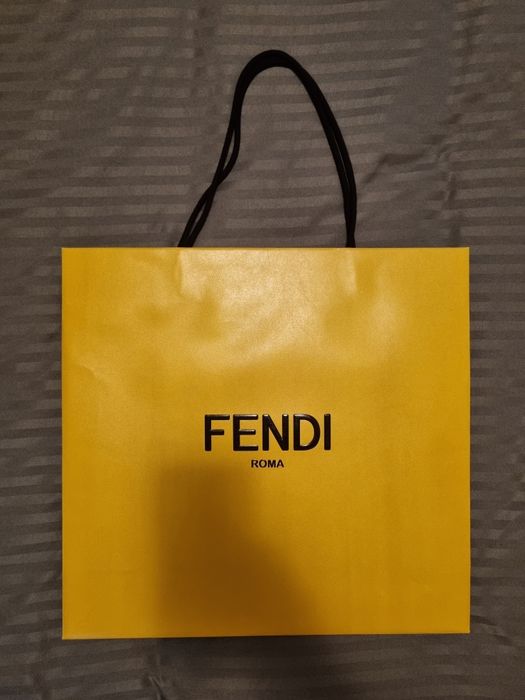 Оригинална хартиена торбичка Fendi