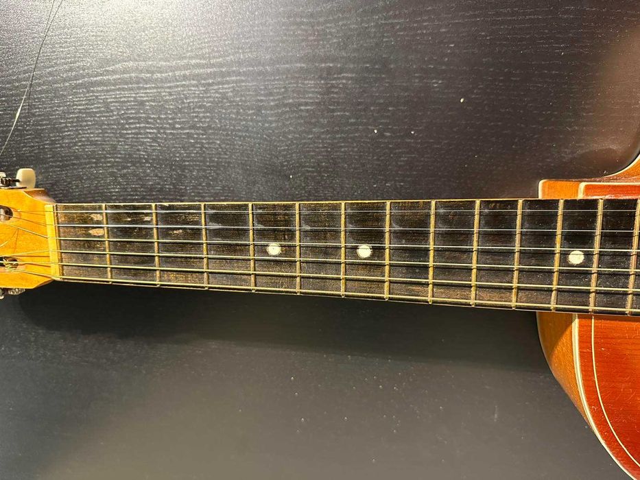 Българска Акустична Китара Кремона Хемус