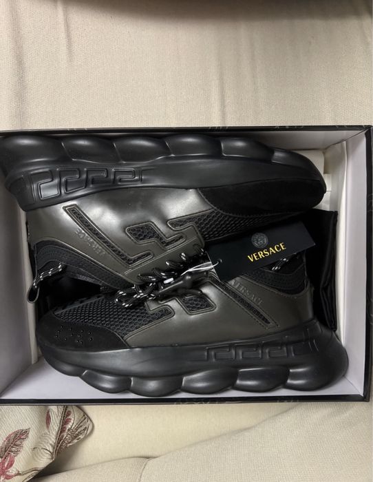 adidasi versace chain reaction