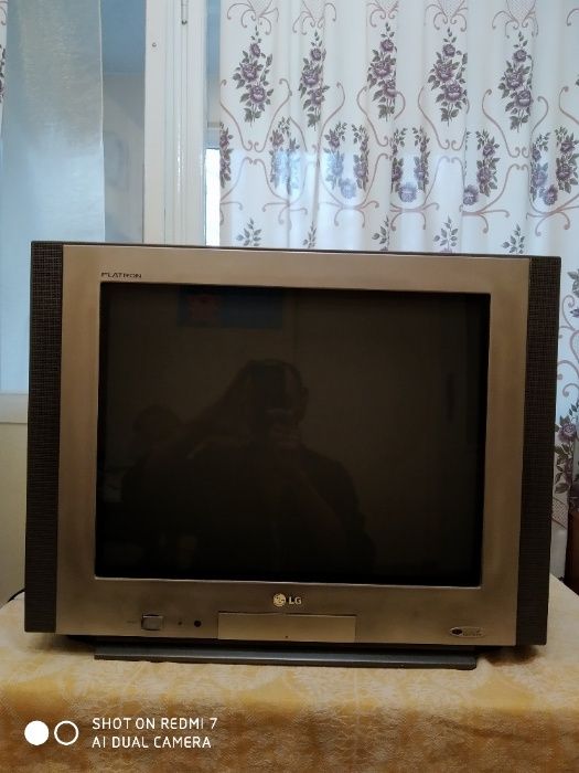 Продаётся Телевизор LG