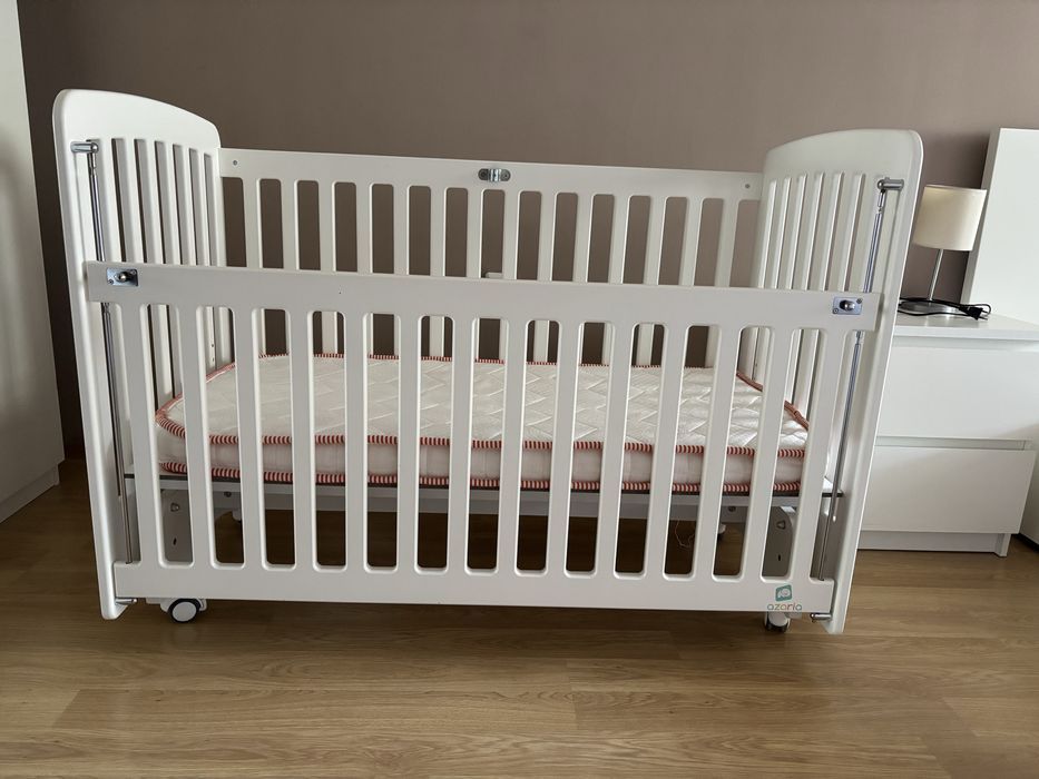 Бебешка кошар Azaria WOODY Бял, с люлка, с подвижна решетка, 60/120 см