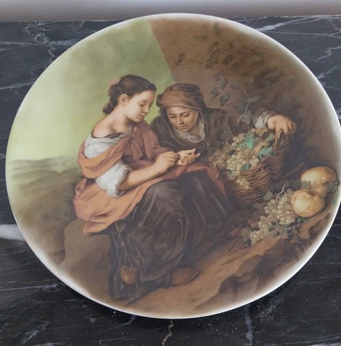 Декоративни Чинии