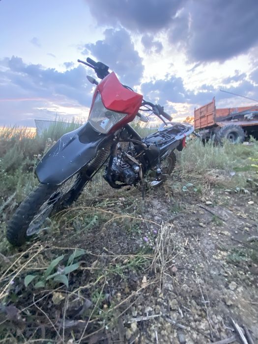 Продам ваз2110 и мотоцикл 250куб