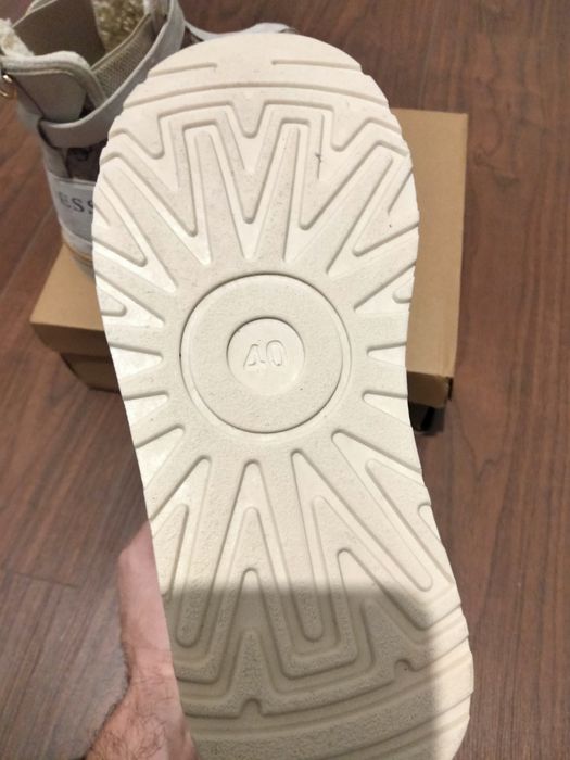 UGG Noi vânzare București