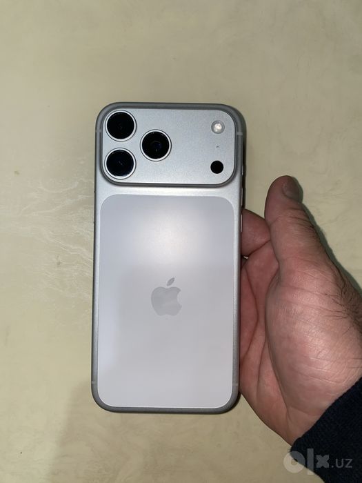 iPhone 17 pro max 256GB