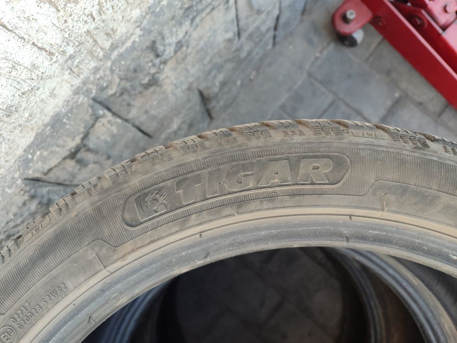 225/45R18 1 шина