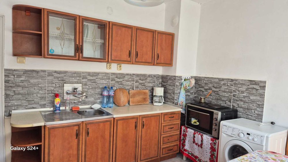 Отдавам под наем / Available for rent