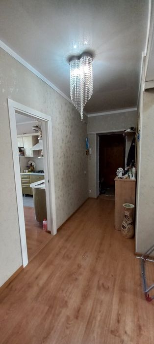 Продам 2 ком кв в 5 мкр 9 дом