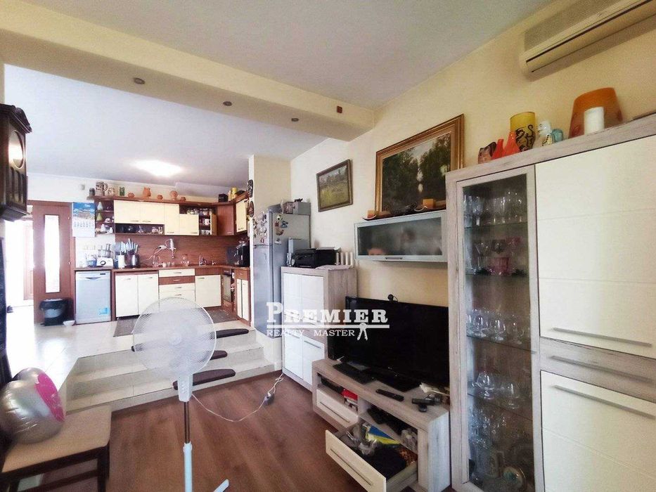 Продава се Къща в к.к. Слънчев бряг - 138 кв.м за 1000 €/кв.м - Снимка #9