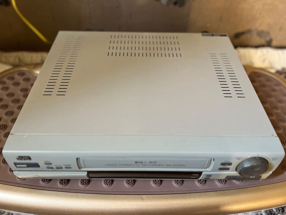 SVHS видеомагнитофон Super VHS JVC