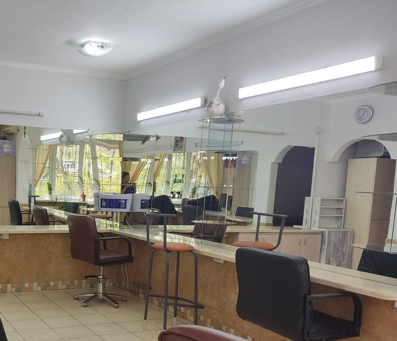 В Салоне Красоты Сдаются Рабочие места!!!