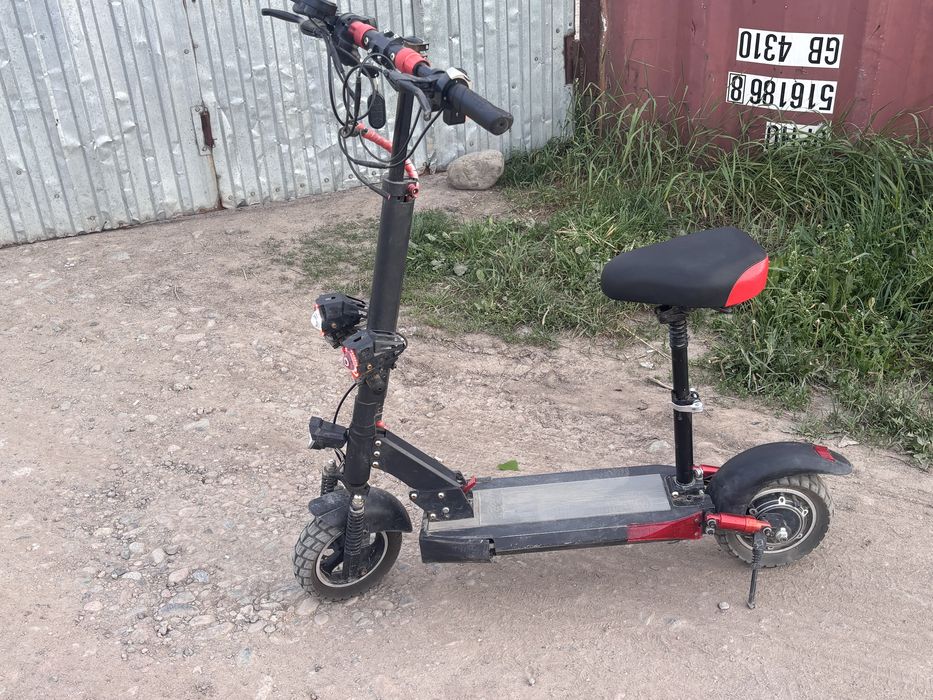 Скутер kuggo m4 pro