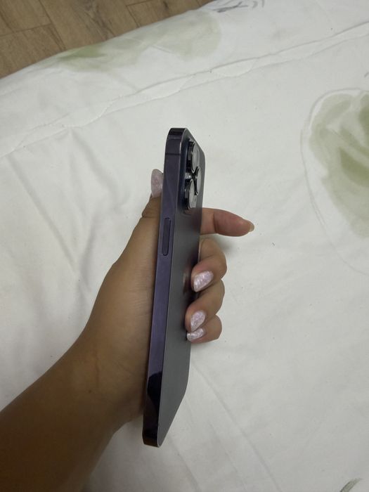 Продам iPhone 14 pro max