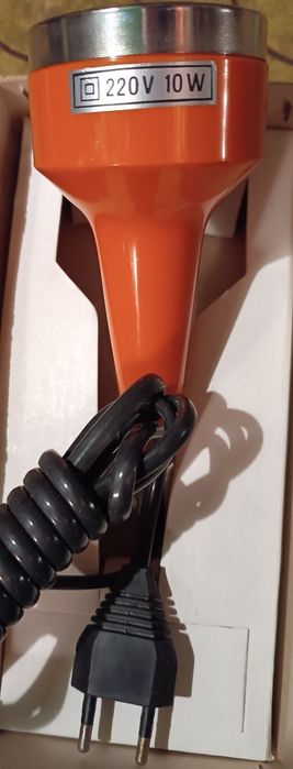 Масажор-четка и Козметичен  прибор