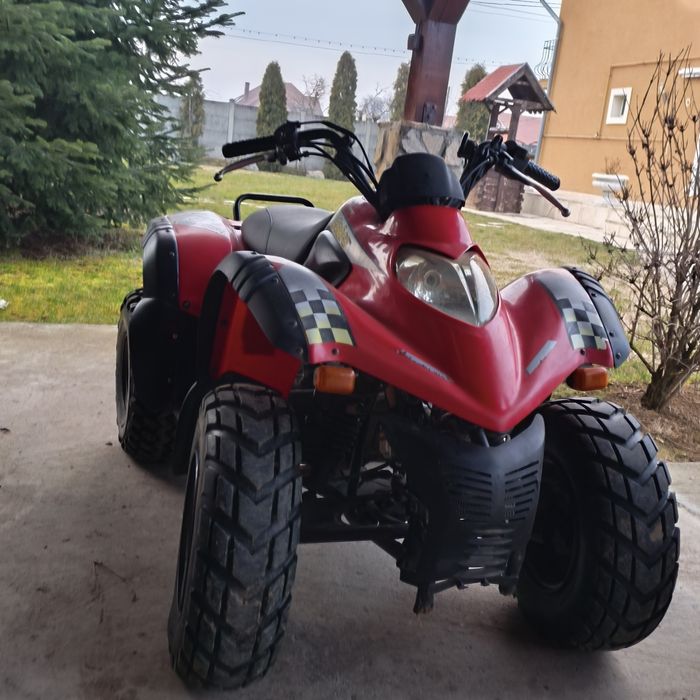 Vând ATV aeon 180