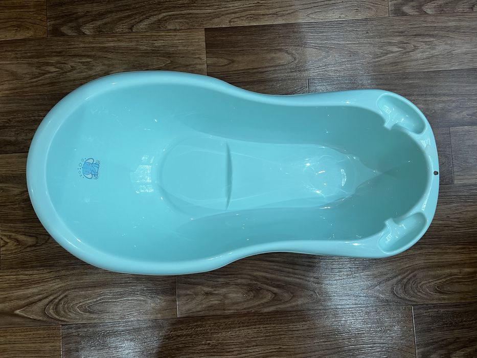 Продам ванну для купания детей