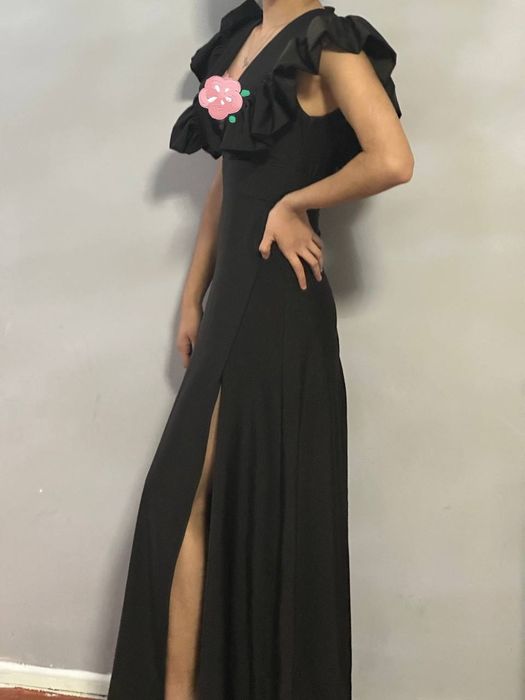 Платья от бренда pinkisland