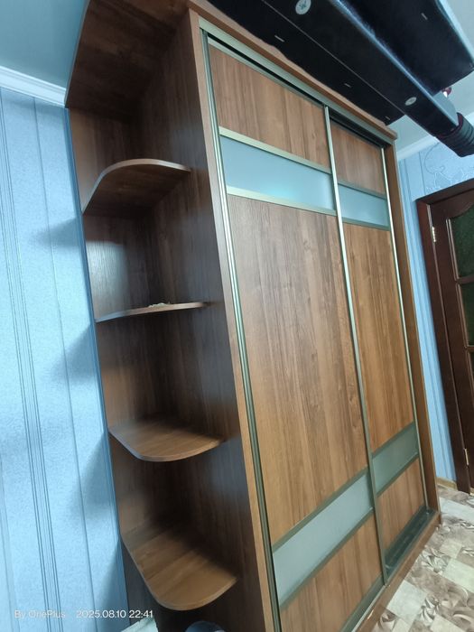 Шкаф с кроватью в продаже