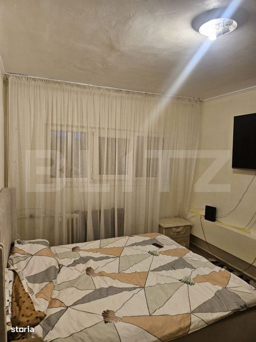 Apartament de vanzare, 2 camere, semidecomandat, zona viaduct