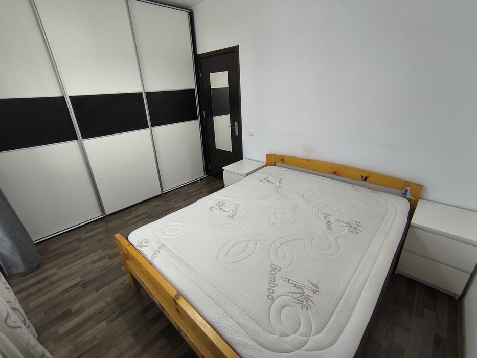 Vand apartament 2 camere