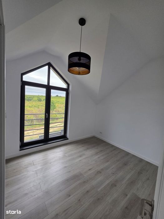 Casă Noua De Închiriat În Bucium 4 Camere 100 Mp Util Teren 254 Mp